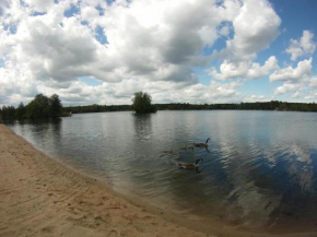 ROM - Haus am See mit Sandstrand & Seeblick nahe Rhein-Main und Spessart